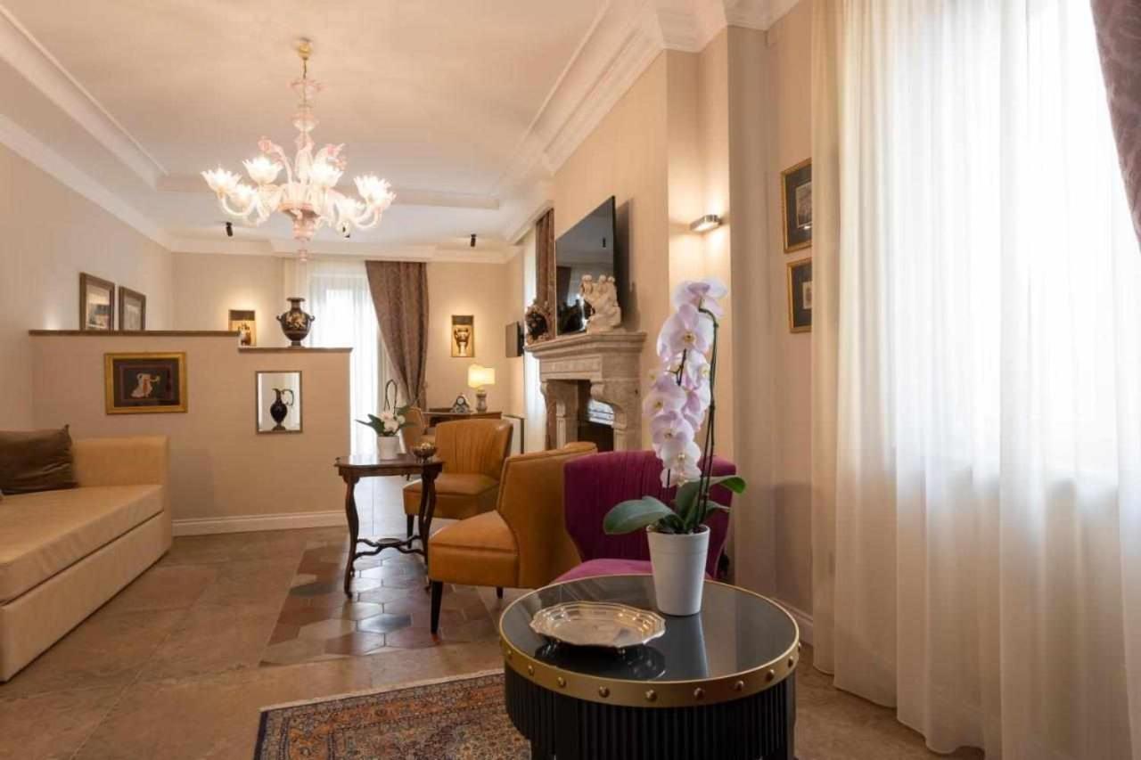 Domus Clelia Paestum Antica Luxury Rooms Exterior foto